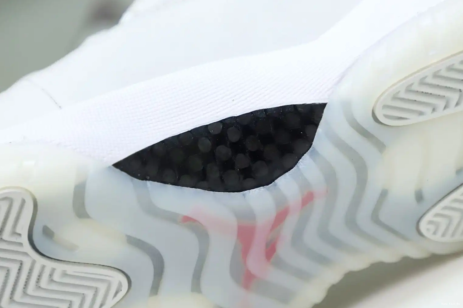PLATINUM AIR JORDAN RETRO 11 Kimikick TINT XI 0810